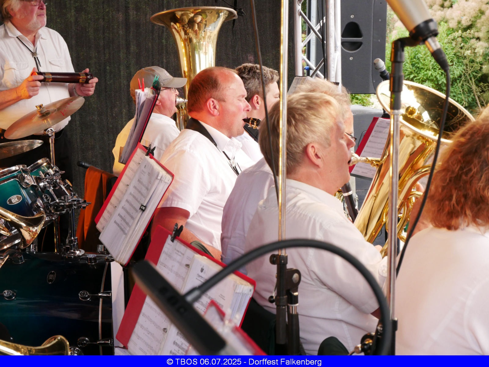 web_p1250852
