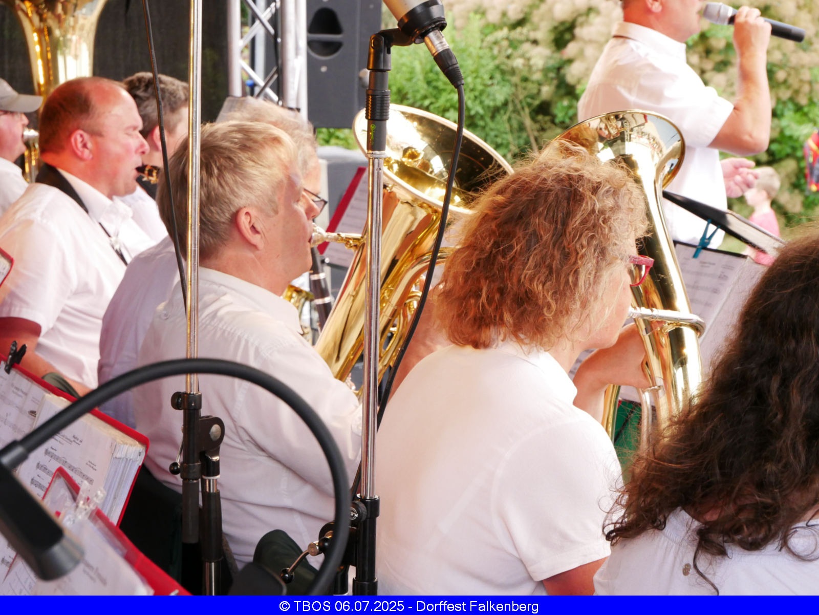 web_p1250853