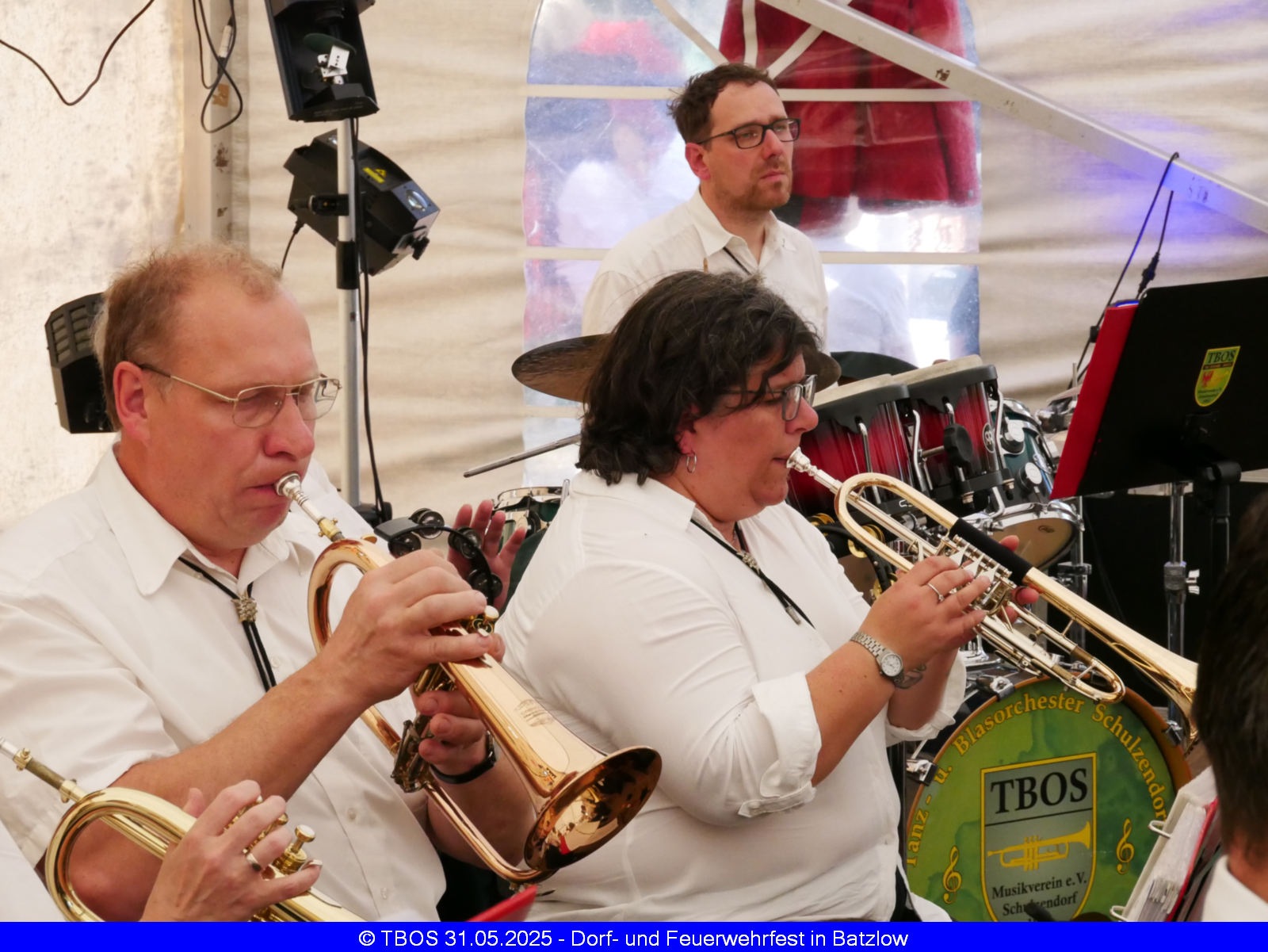 web_p1240870