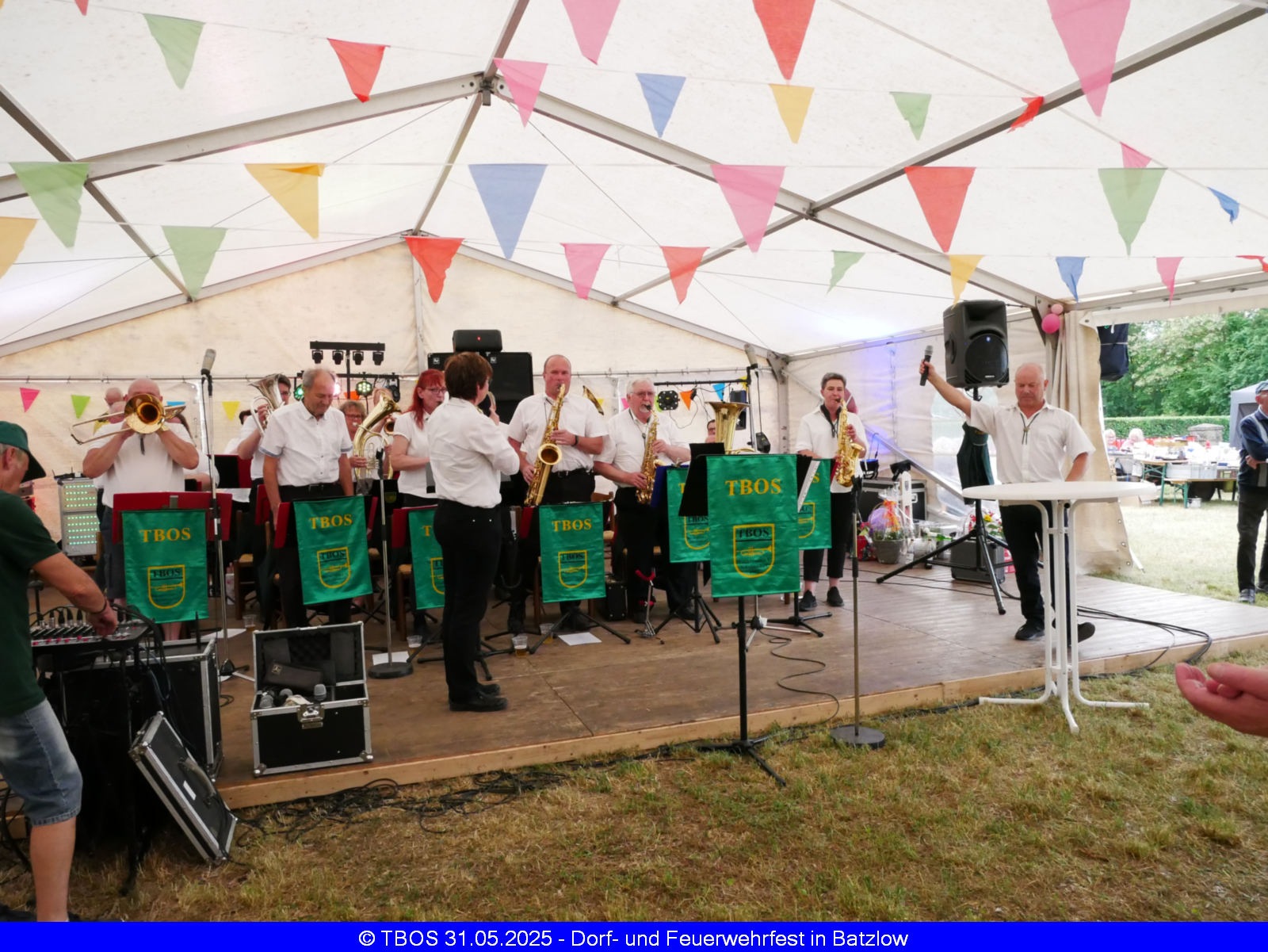 web_p1240970